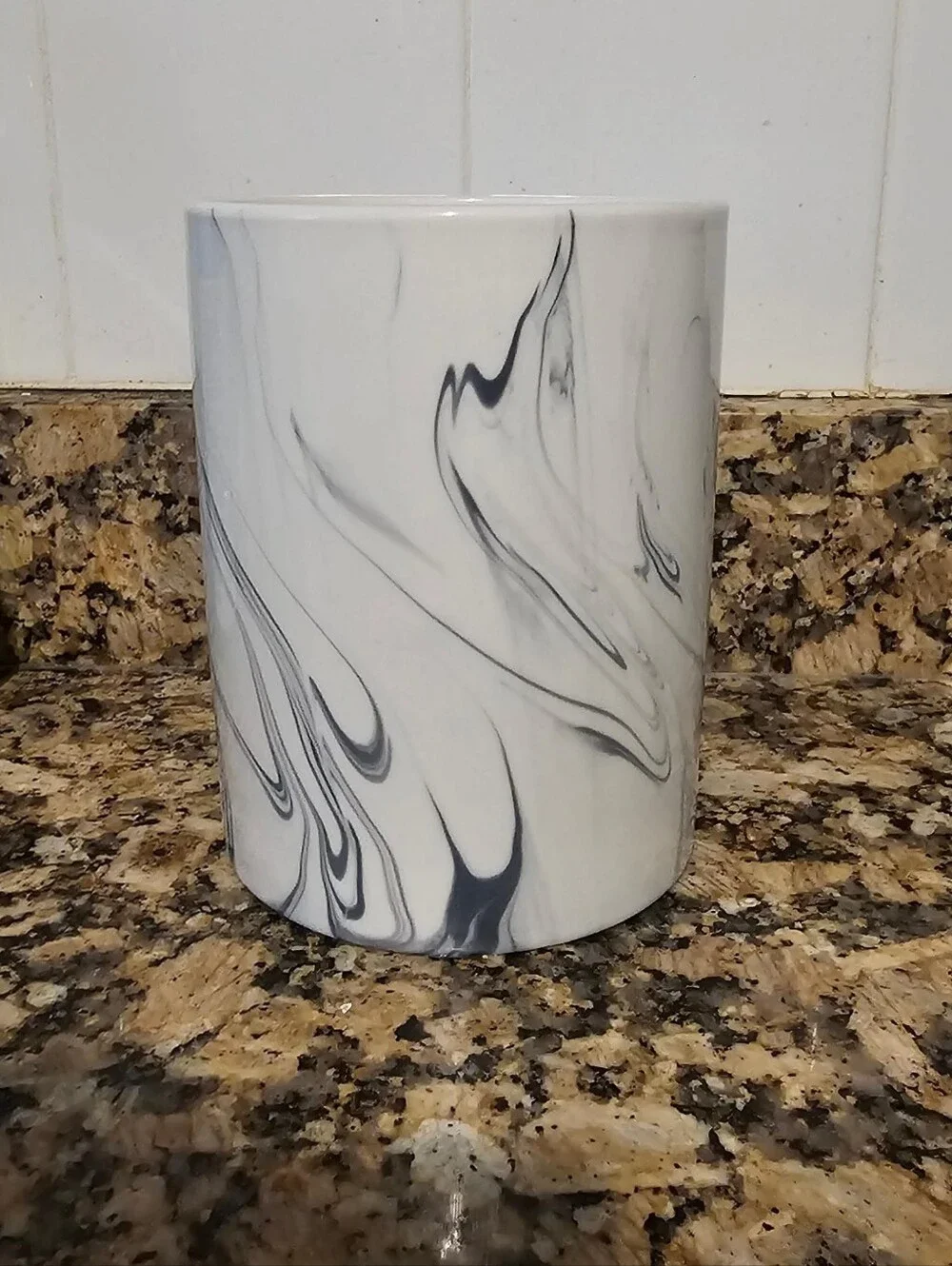 Rae Dunn Marble-Style Utensil Crock in White and Gray
